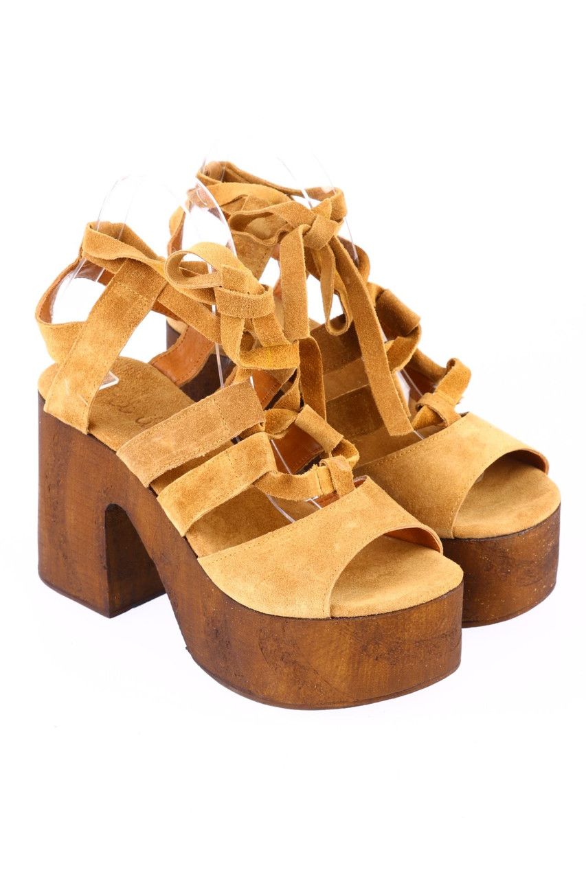 Get it - Plateau-Sandaletten aus Leder mit Schnürung