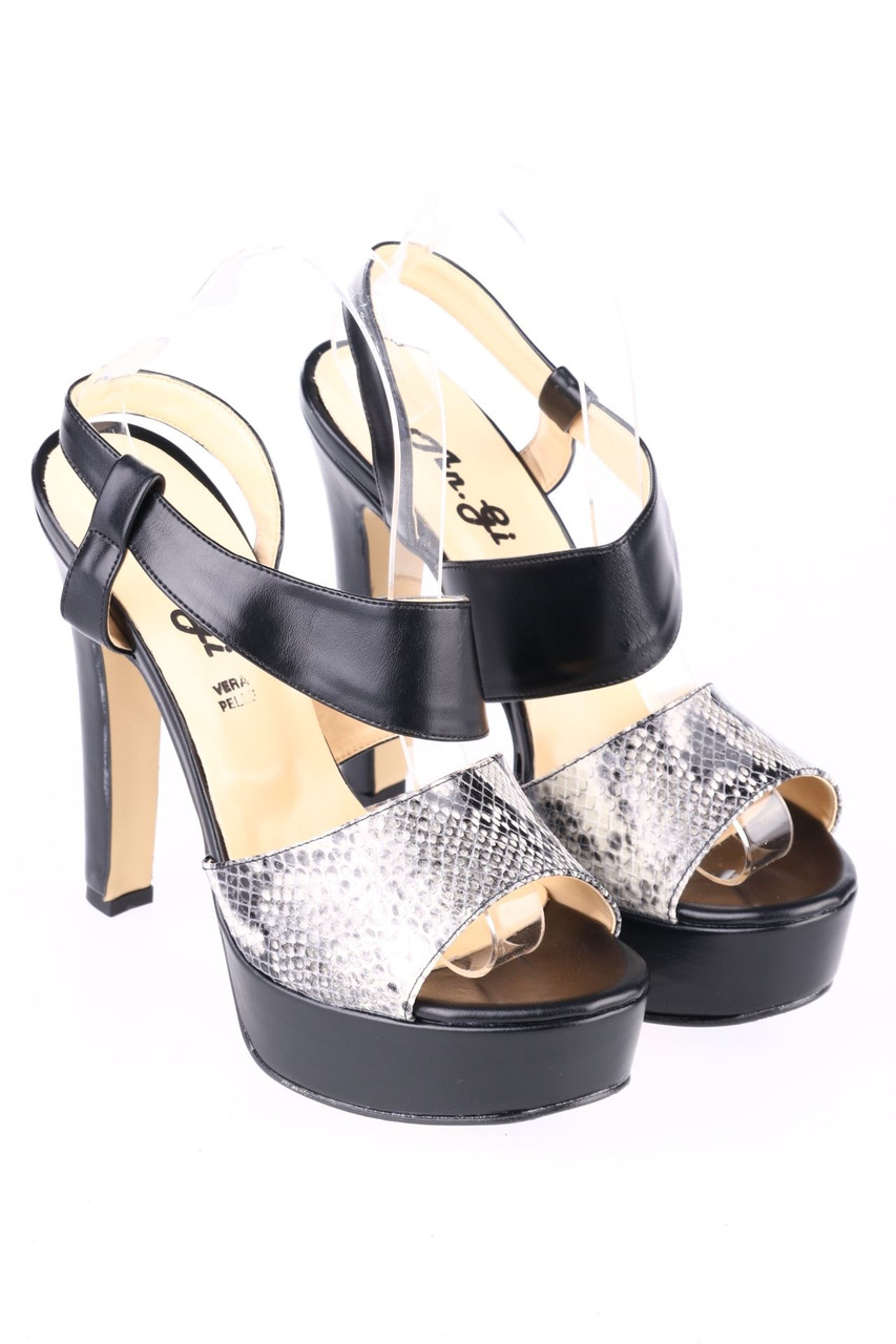 An.Gi - Leder-Sandaletten mit Animal-Print