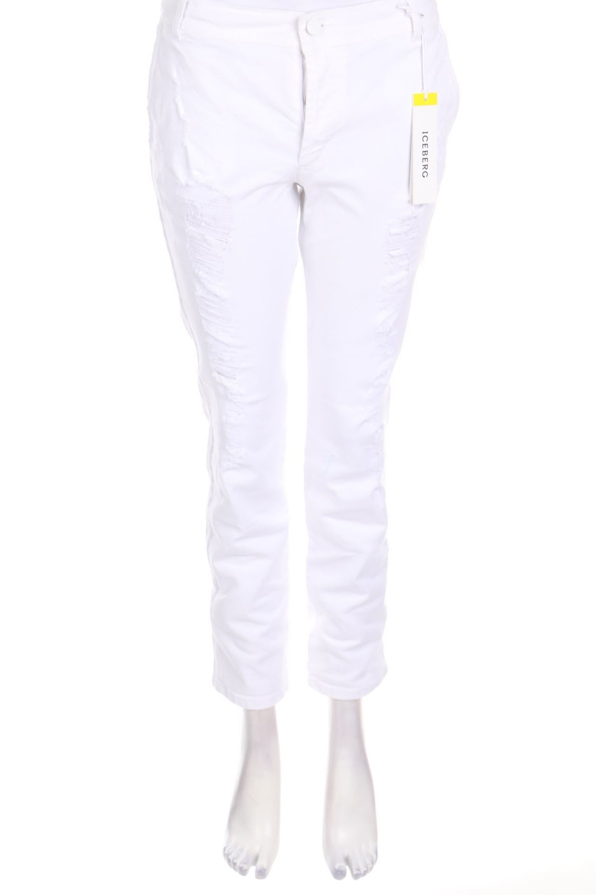 ICEBERG - Destroyed Straight Cut Jeans - D 40